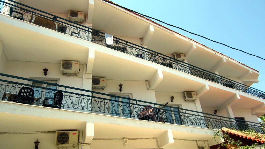 Eliza Studios And Apartments Pefkochori Exterior photo